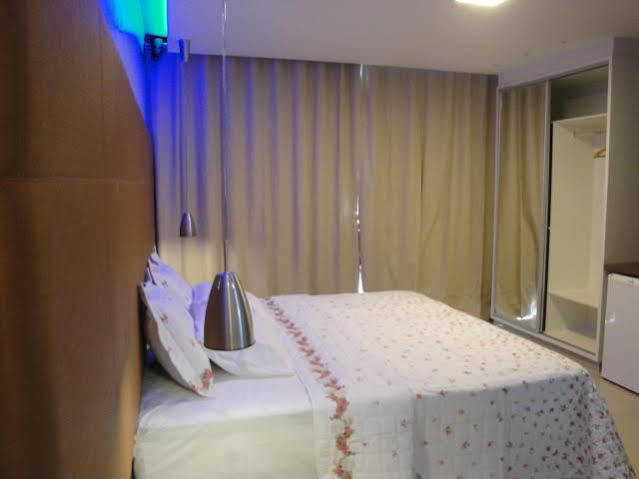 Kamur Plaza Hotel Goianesia Eksteriør bilde